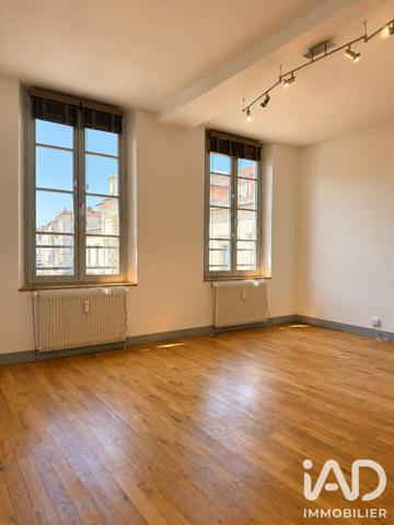 Appartement à vendre 6 pièces 163 m² Saintes