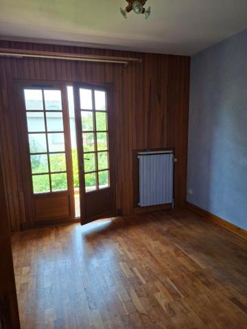Dans quartier calme à Neuville-aux-Bois