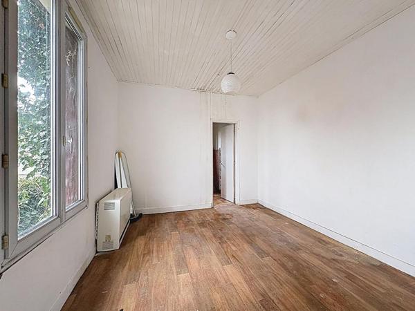 MAISON T2 - 36M² - VIVABLE DE PLAIN-PIED - 1 CHAMBRES - AVEC TRAVAUX - AIRBNB - JARDIN - 60160 THIVERNY