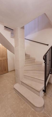 Propriété en pierre 427 m² à Saint-Just-d'Ardèche avec 2 gîtes 5*