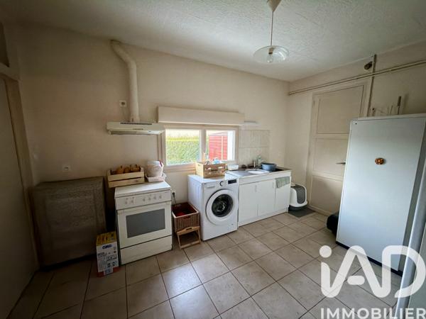 Maison à vendre 5 pièces 106 m² Saint-Aubin-le-Cloud