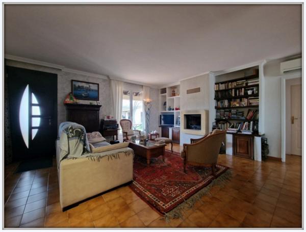 Maison plain-pied à vendre 6 pièces CUXAC D'AUDE (11)