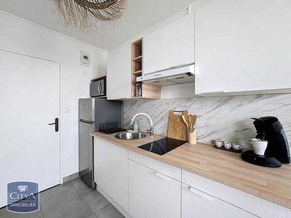 Appartement à louer 1 pièce 28.45m²