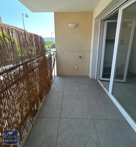 Appartement à louer 2 pièces 42.77m² Cogolin (83310)