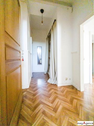 Appartement à FOUGERES, 35300 - 4 pièces 85m²