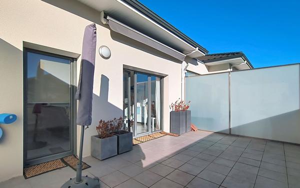 Appartement à vendre    3 pièces • 64 m2 Lons