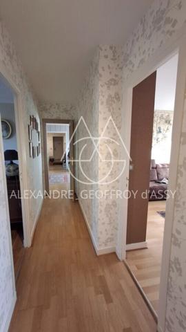 Superbe appartement ensoleillé de 150m2 aux Prébendes a Tours