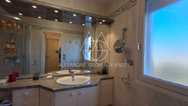 Superbe appartement ensoleillé de 150m2 aux Prébendes a Tours