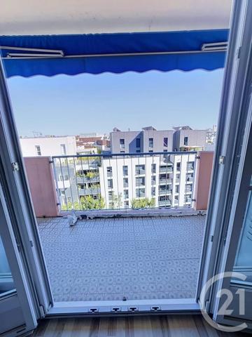 Appartement F3 à vendre  3 pièces - 57,77 m 2   LYON  - 69007