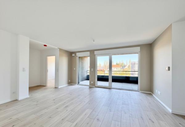 T3 avec sa terrasse de 10m² + 2 parkings/box en souterrain