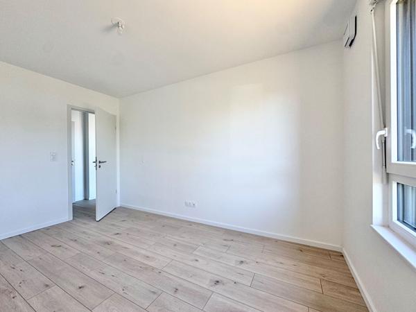 T3 avec sa terrasse de 10m² + 2 parkings/box en souterrain