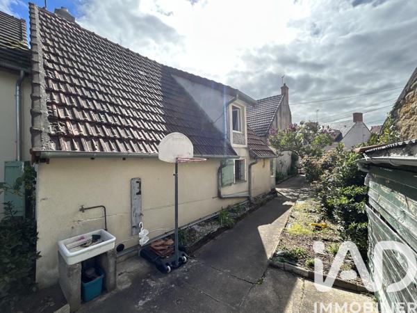 Maison à vendre 6 pièces 152 m² Saint-Amand-Montrond