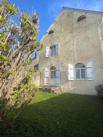 Maison à vendre à Bais en Mayenne (53160), ref : 12703/3509