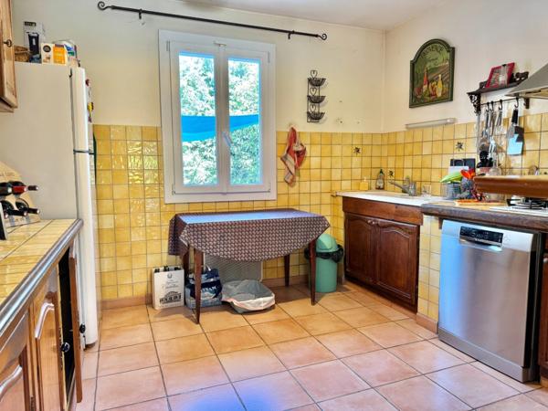 " La Naturelle " villa 4 chambres et buanderie avec jardin cocooning sans vis à vis.