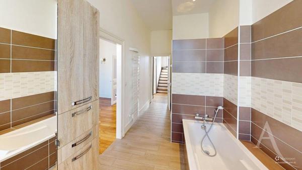 Maison Bourgeoise Chateauroux Rue de La République!