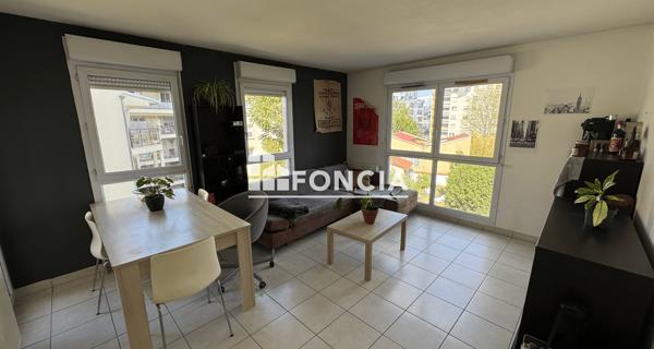 Location Appartement 3 pièces 65.44 m² - Lyon 69008