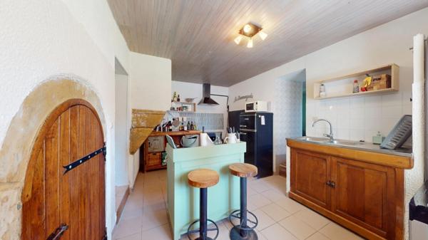 Charmante Maison possibilité gîte et location à vendre 8 pièces BIEVRES (08)