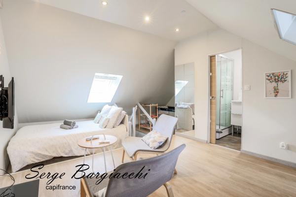 A Douai centre , Immeuble de rapport meublé tout confort, 6 chambres ; 200m²