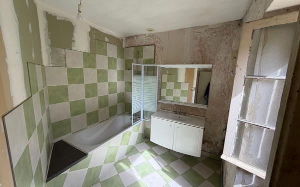 Maison à vendre    3 pièces • 104 m2 Auch