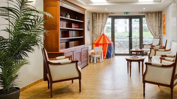 INVESTISSEMENT LOCATIF  FARGUES ST HILAIRE - Résidence du Clos Lafitte - 7.30%  de rentabilité.