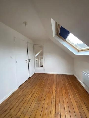 Location Appartement 2 pièces 25 m2 à Saint-Quentin