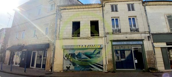 Maison à rénover à MONTGUYON (17270)