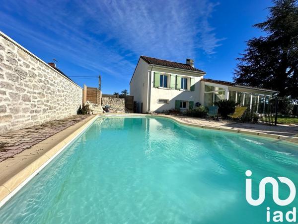 Maison traditionnelle 7 pièces de 174 m² à Rodilhan (30230)