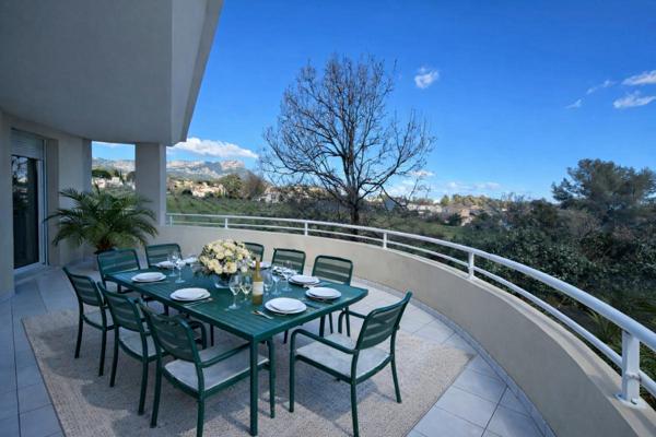 La Garde - T3, 66 m², terrasse de 30 m², garage, au calme, sans vis-à -vis