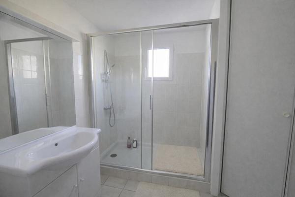 La Garde - T3, 66 m², terrasse de 30 m², garage, au calme, sans vis-à -vis