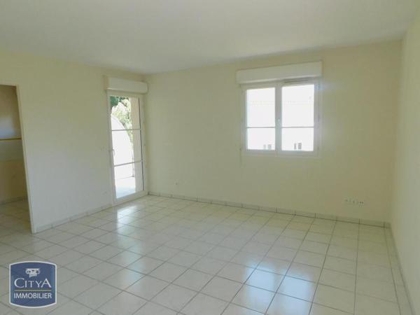 Appartement à louer 3 pièces 63.6m²