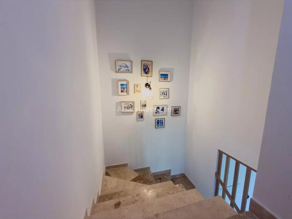Vente                                                      Villa
                        
                     5 pièces                      115 m2                     à Draguignan