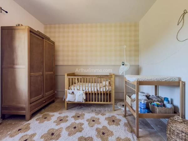 Vente                                                      Villa
                        
                     5 pièces                      115 m2                     à Draguignan