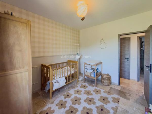 Vente                                                      Villa
                        
                     5 pièces                      115 m2                     à Draguignan