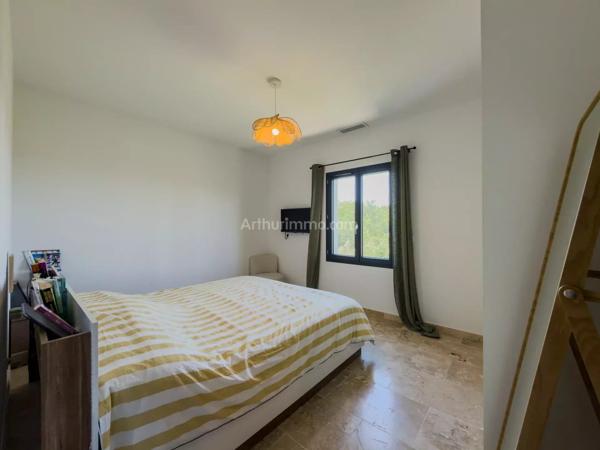 Vente                                                      Villa
                        
                     5 pièces                      115 m2                     à Draguignan