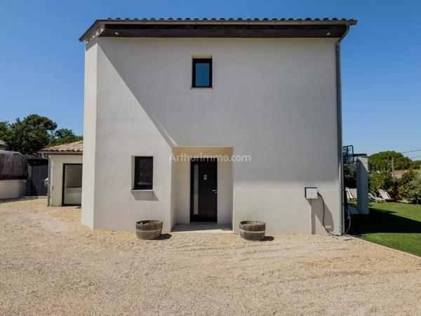 Vente                                                      Villa
                        
                     5 pièces                      115 m2                     à Draguignan