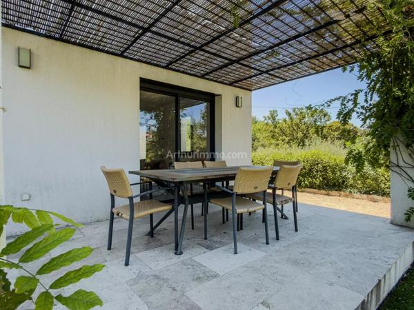 Vente                                                      Villa
                        
                     5 pièces                      115 m2                     à Draguignan
