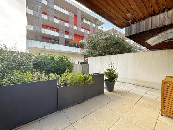 Appartement T3 PMR – Rez-de-chaussée avec jardin et garage fermé – Écoquartier