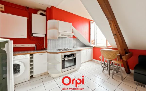 Appartement à vendre    2 pièces • 2 m2 Montluçon