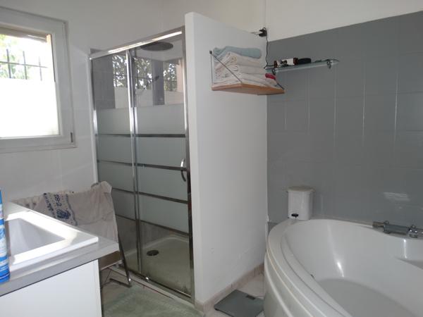 Cérons (33720) CERONS Maison de 148 m² avec garages 1230 m² de parcelle