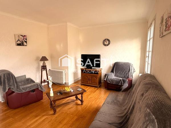 Maison traditionnelle de 81 m² à St Cyprien 24220