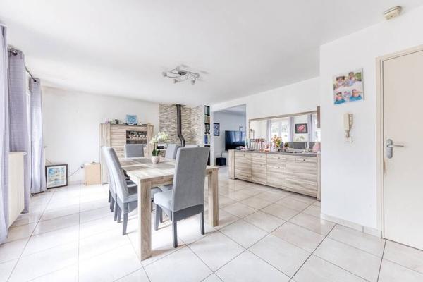 Maison Ozoir La Ferriere 6 pièce(s) 128.2 m2