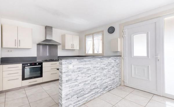 Maison Ozoir La Ferriere 6 pièce(s) 128.2 m2