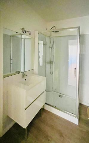 Appartement à louer Libourne : 2 pièces, 43m² avec 1 chambre(s) à 614€ - AJP Immobilier Saint Andre de Cubzac