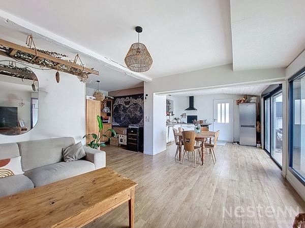 Maison à vendre à ANGERS - St Léonard limite Saint Barthélémy d'Anjou 2 chambres + jardin