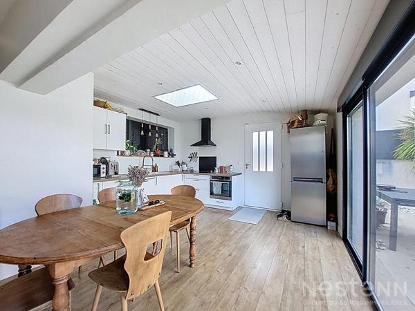 Maison à vendre à ANGERS - St Léonard limite Saint Barthélémy d'Anjou 2 chambres + jardin