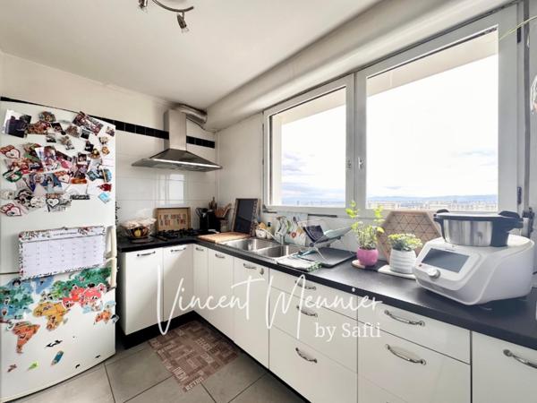 92 m2 / 2 Chambres / Vue magnifique / résidence entretenue avec ascenseurs