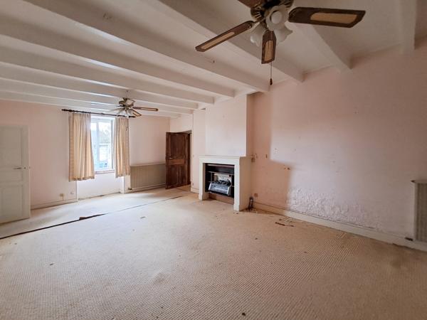 Maison à vendre à Chef-Boutonne (79110) - Deux-Sèvres