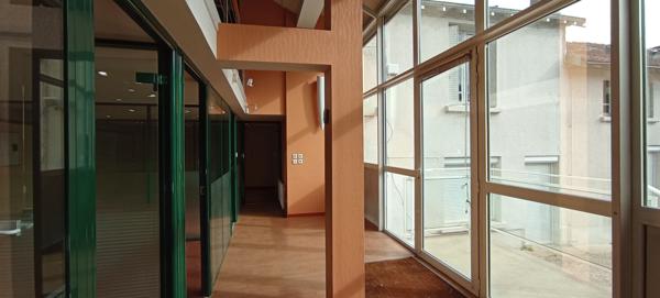 POITIERS, Immeuble de 341m²