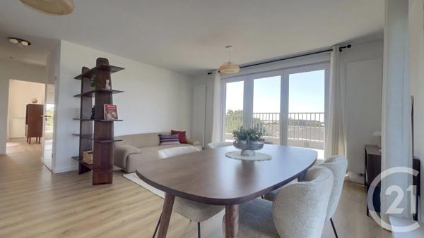 Appartement T4 à vendre  4 pièces - 76,38 m 2   THEIX NOYALO  - 56