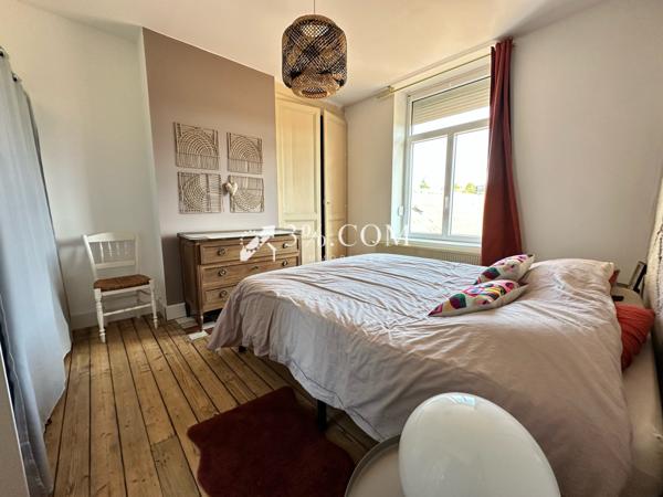 Maison 7 pièce(s) 4 chambre(s) 106 m²